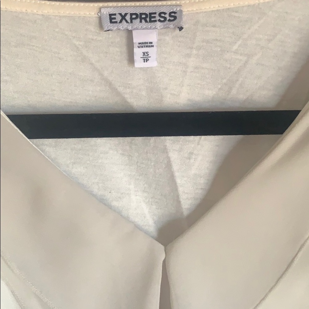 Express top! - Picture 2 of 4